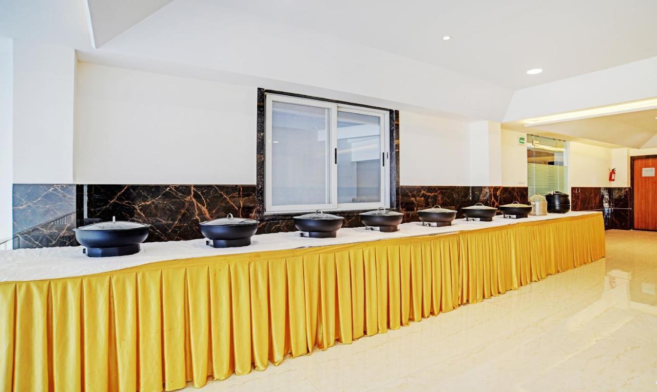 Hotel Treebo Shivaay Indore Exterior foto